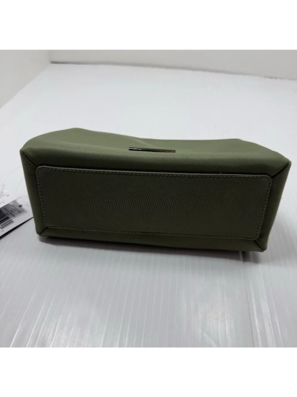 Kate Spade Carter Nylon Cosmetic Pouch Olive Cedar Green NWT Eco Recycled Travel